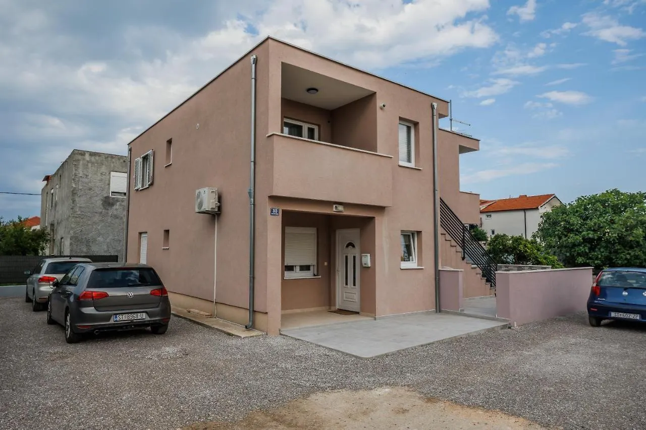 Mr Holiday Apartment Kastela Croatia