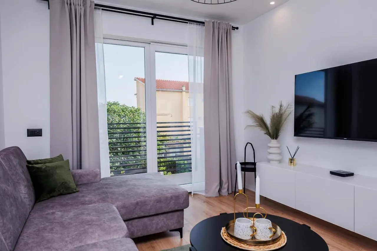 Mr Holiday Apartment Kastela Croatia