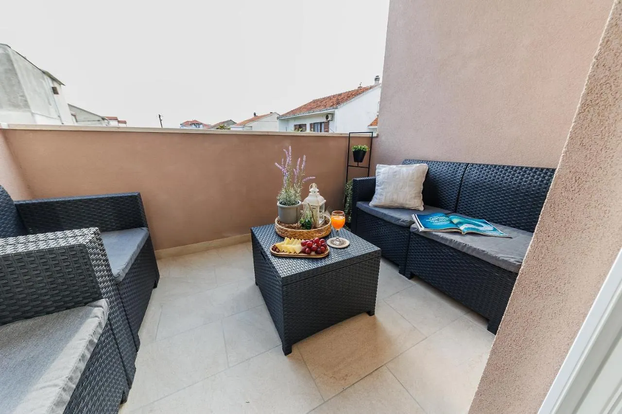 Mr Holiday Apartment Kastela Croatia